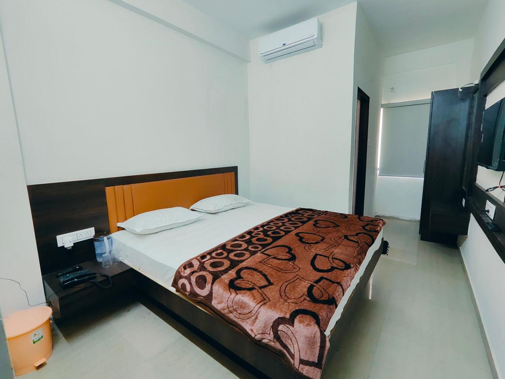 Hotel Heritage Palace Bhuj Luaran gambar