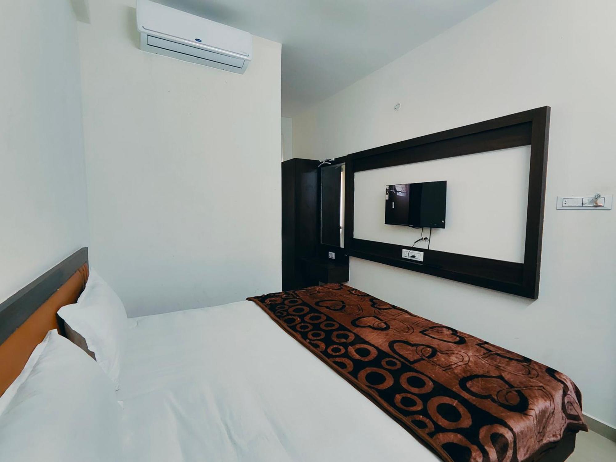 Hotel Heritage Palace Bhuj Luaran gambar
