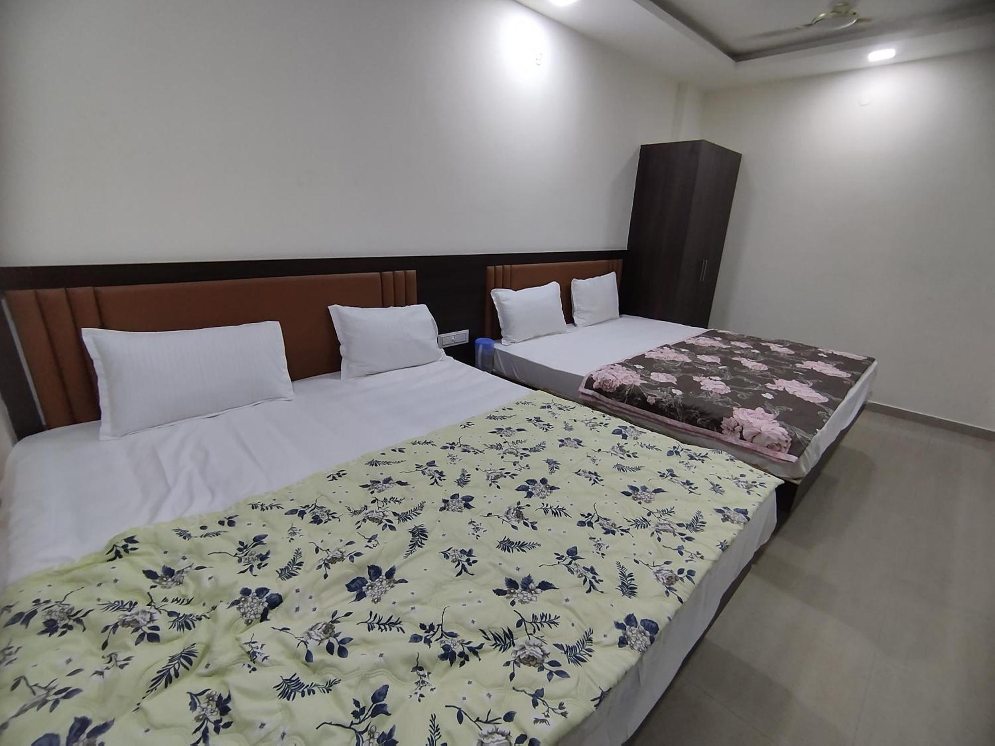 Hotel Heritage Palace Bhuj Luaran gambar